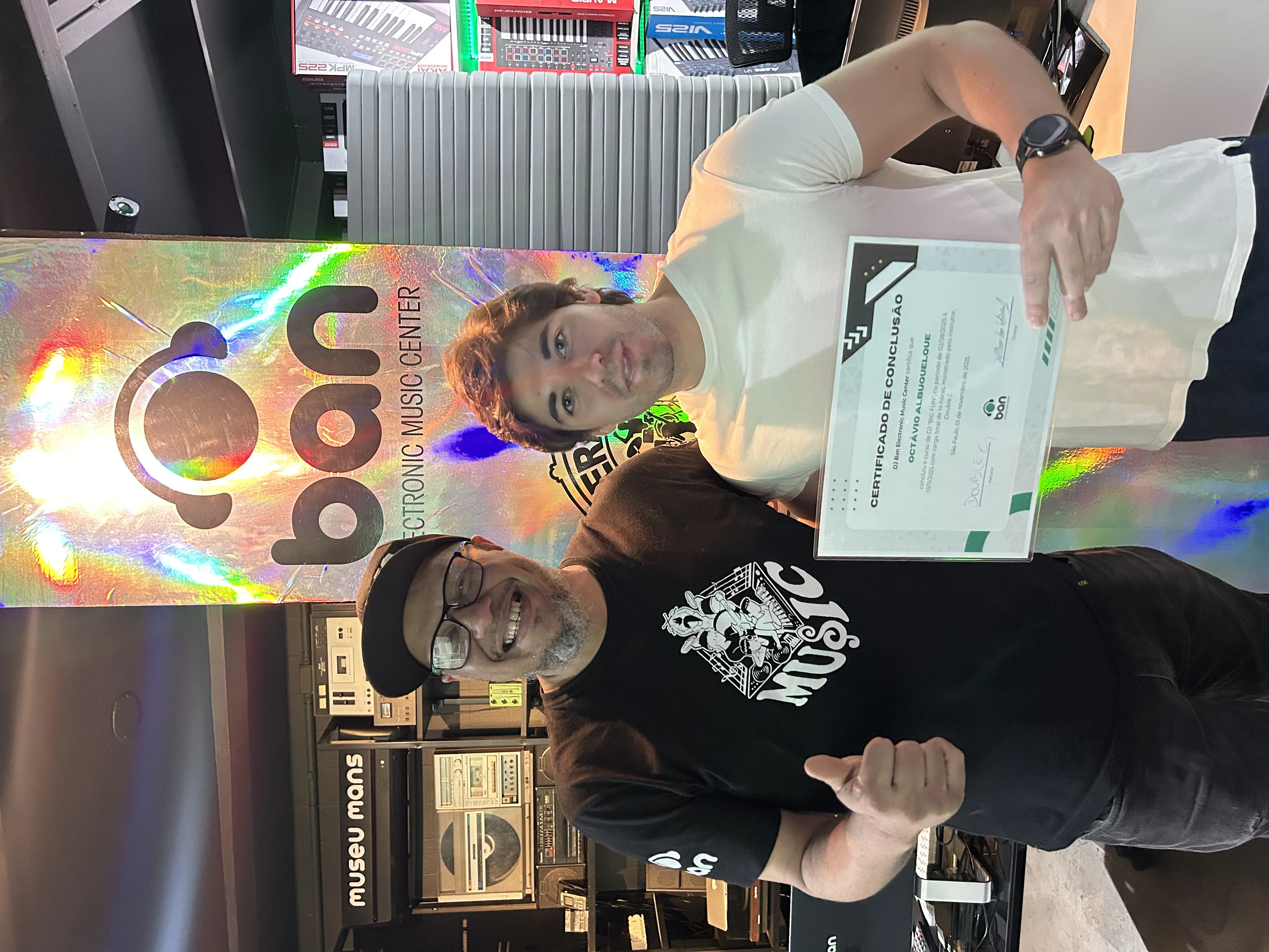 Aluno formado DJ Ban EMC