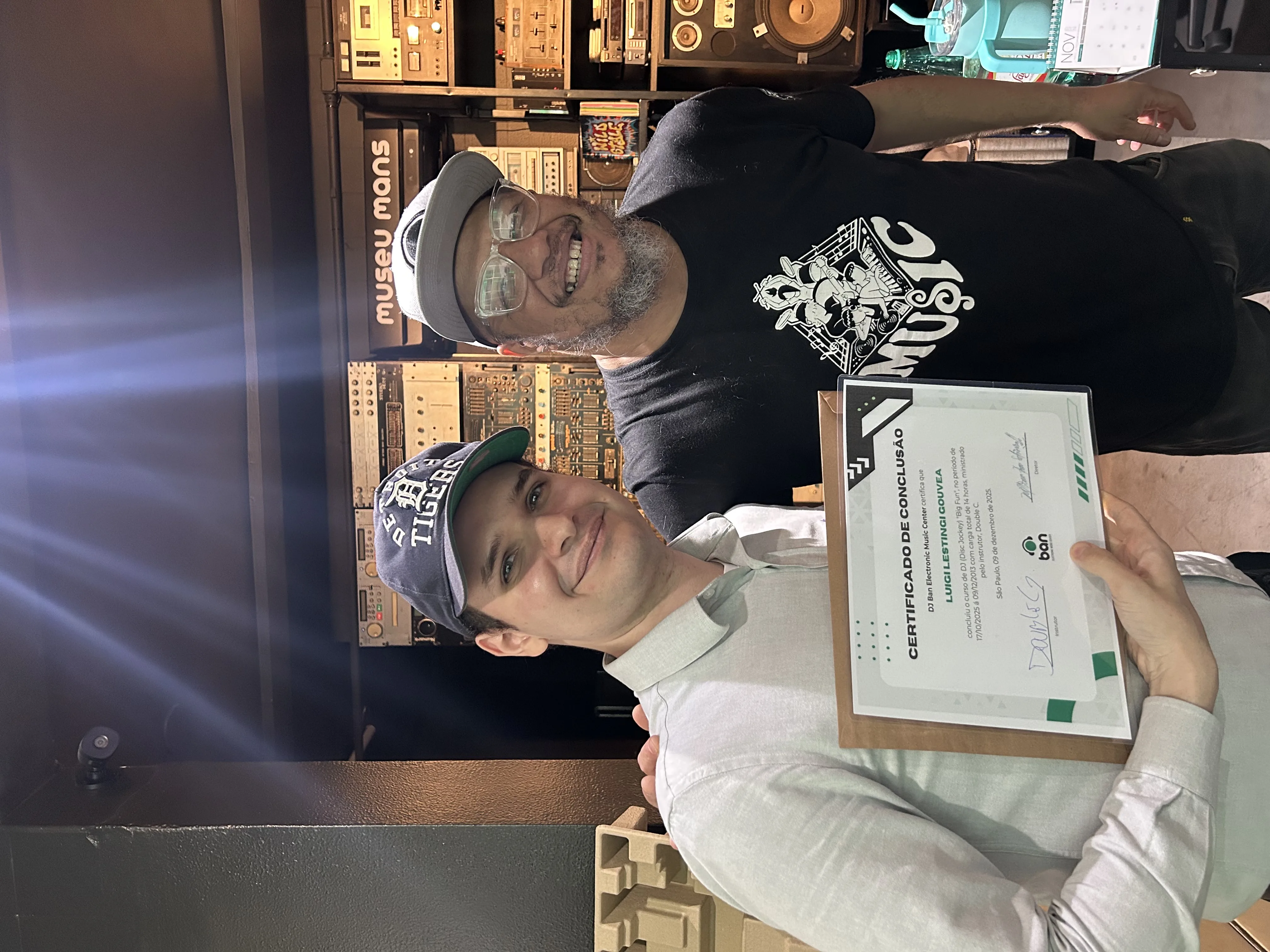 Aluno formado DJ Ban EMC