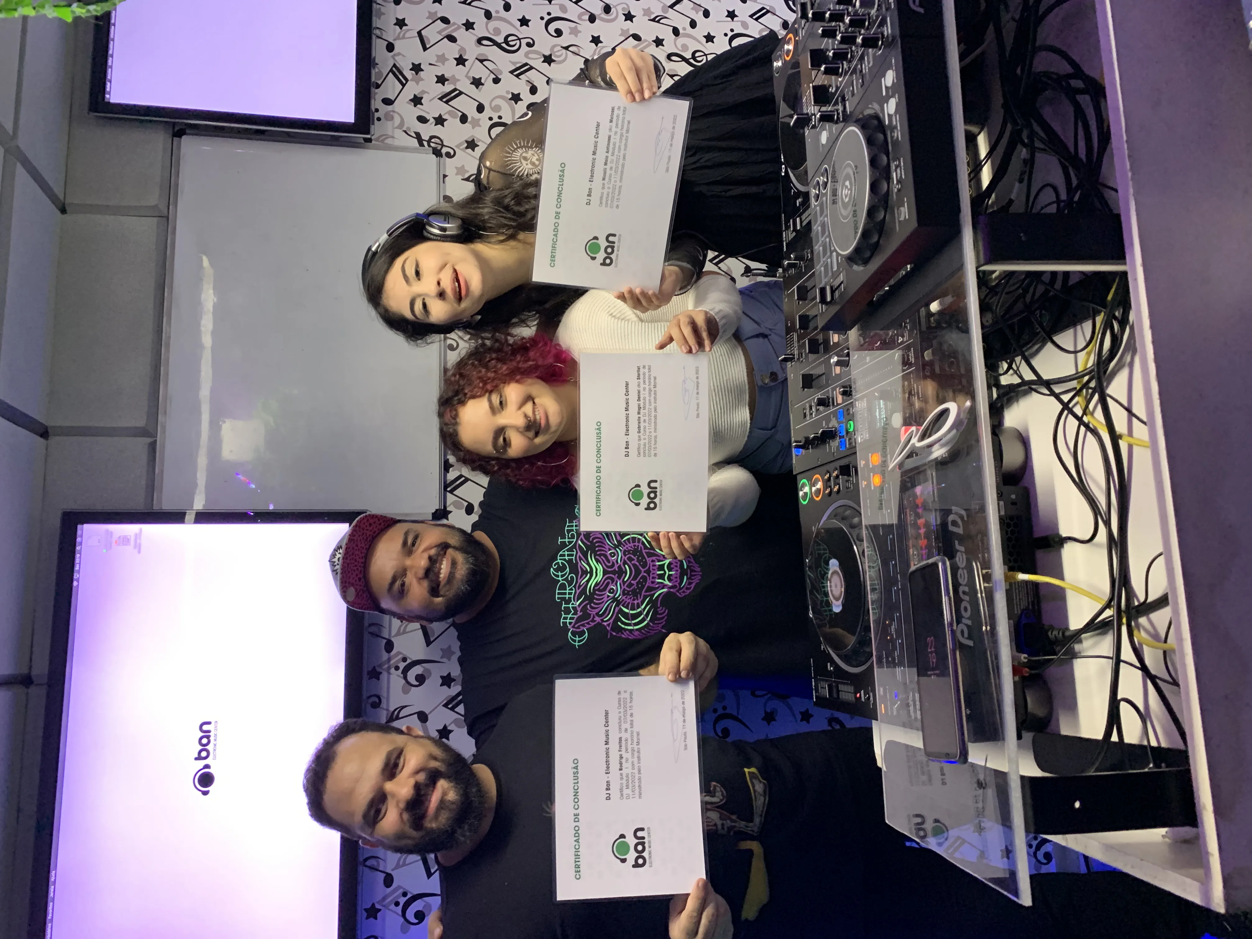 Aluno formado DJ Ban EMC