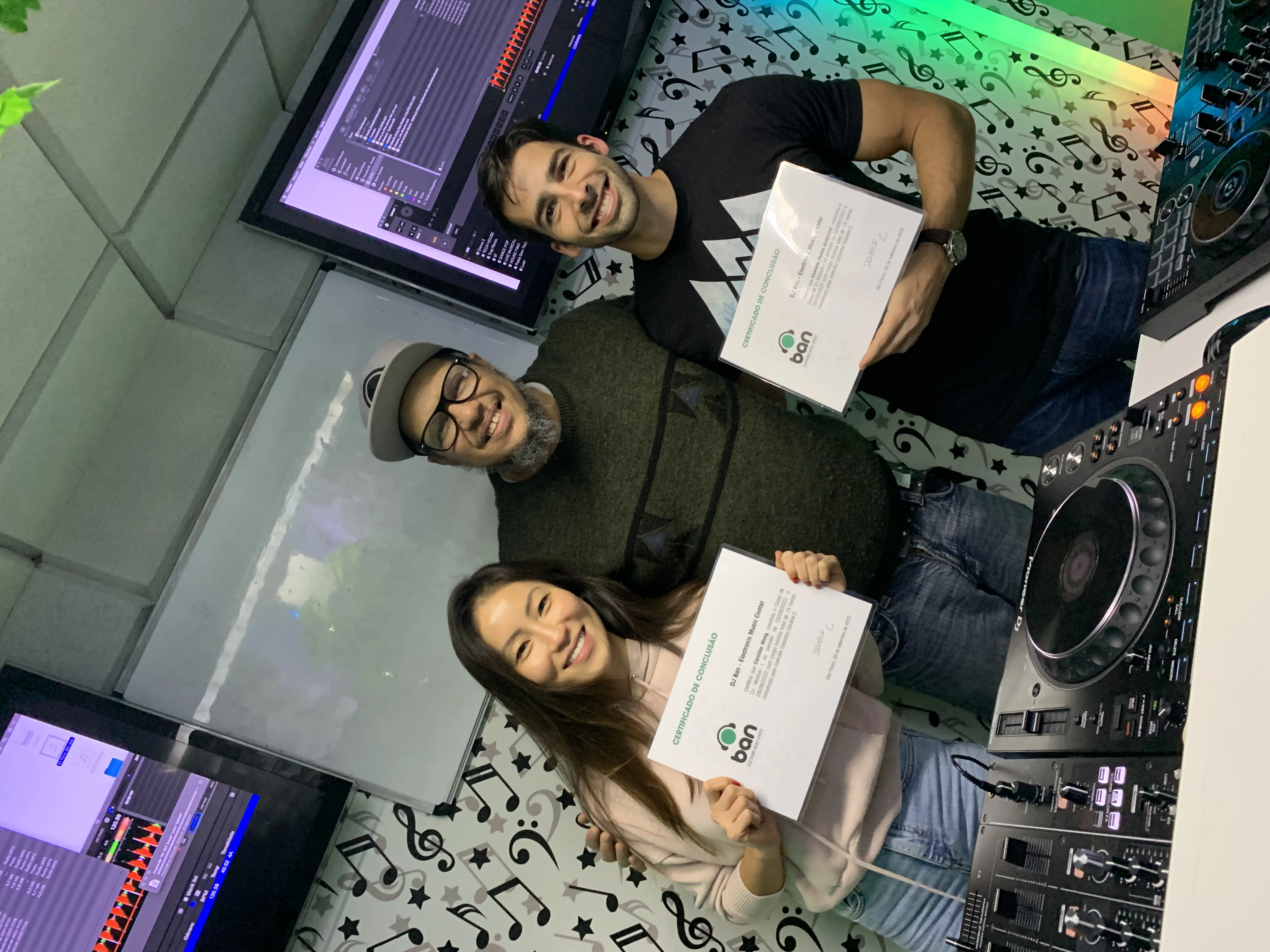 Aluno formado DJ Ban EMC