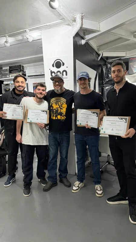 Aluno formado DJ Ban EMC