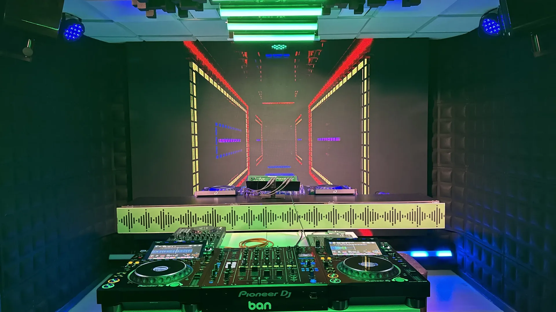 CDJ-3000X close-up · DJ Ban EMC