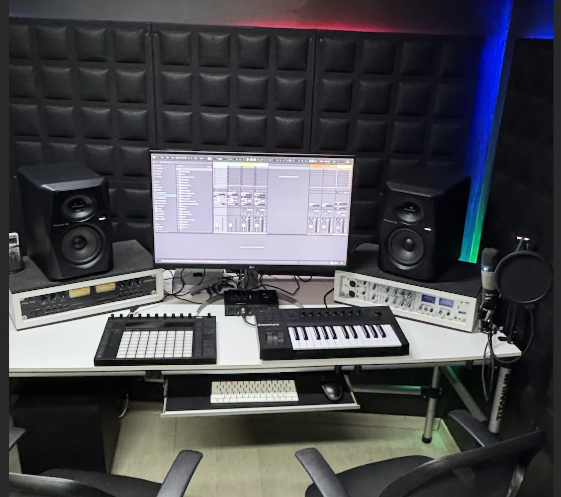 Estúdio 6 · Produção Musical DJ Ban EMC São Paulo · curso presencial