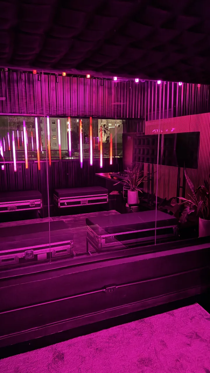 Studio 7 + Lounge · gathering and DJ event space · DJ Ban EMC São Paulo