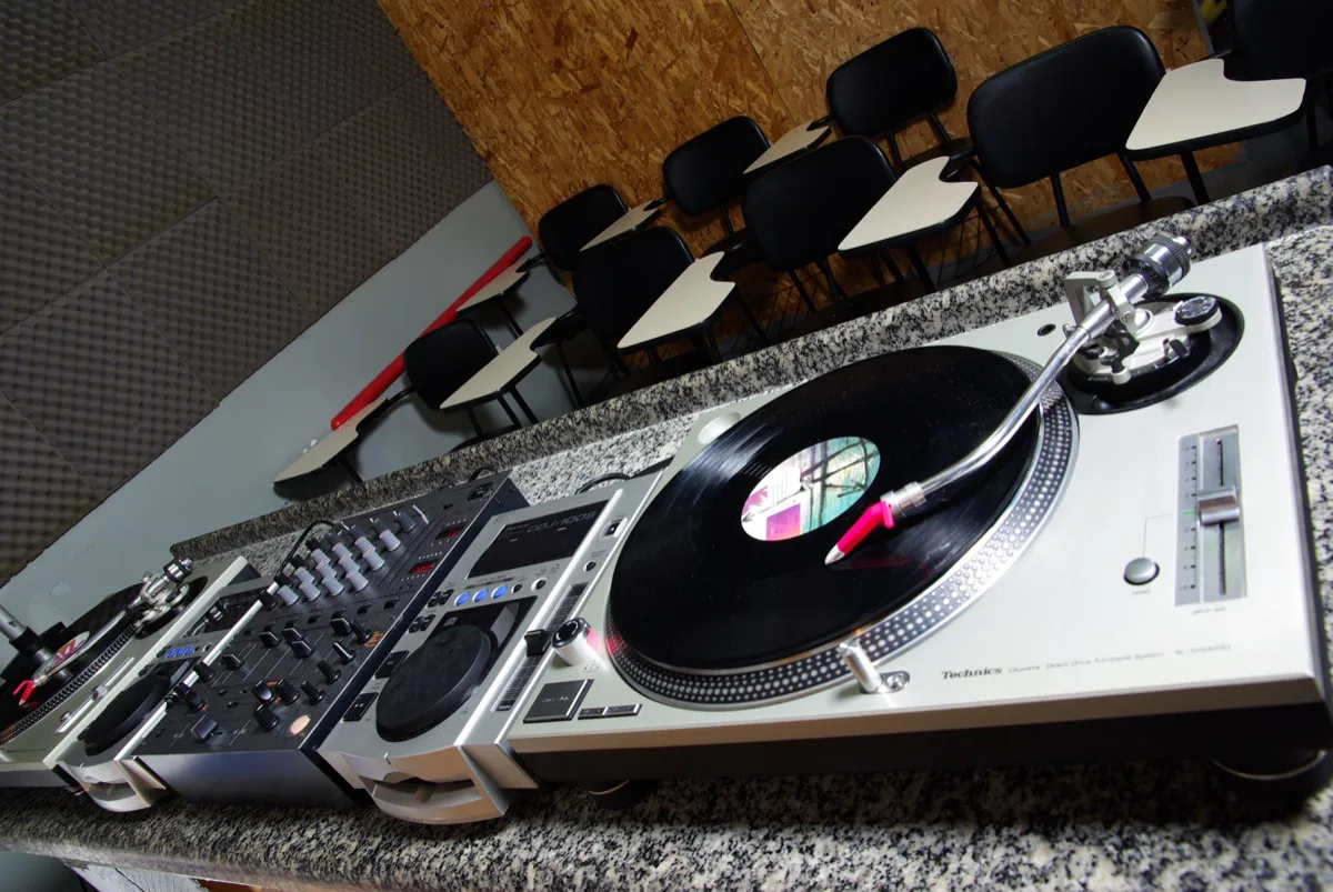 Estúdio DJ Ban EMC