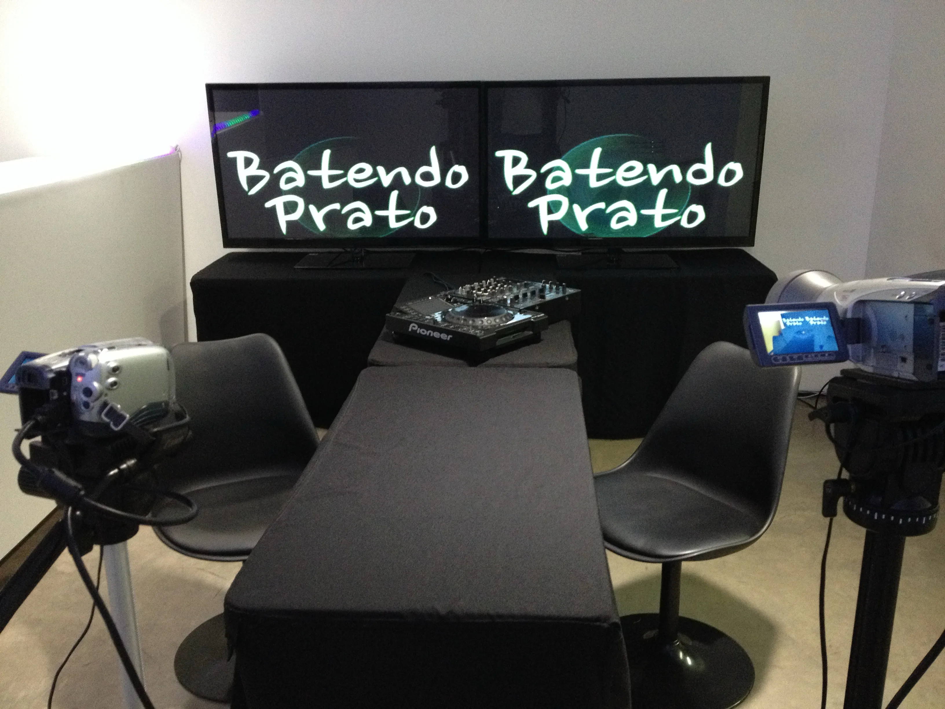 História DJ Ban EMC