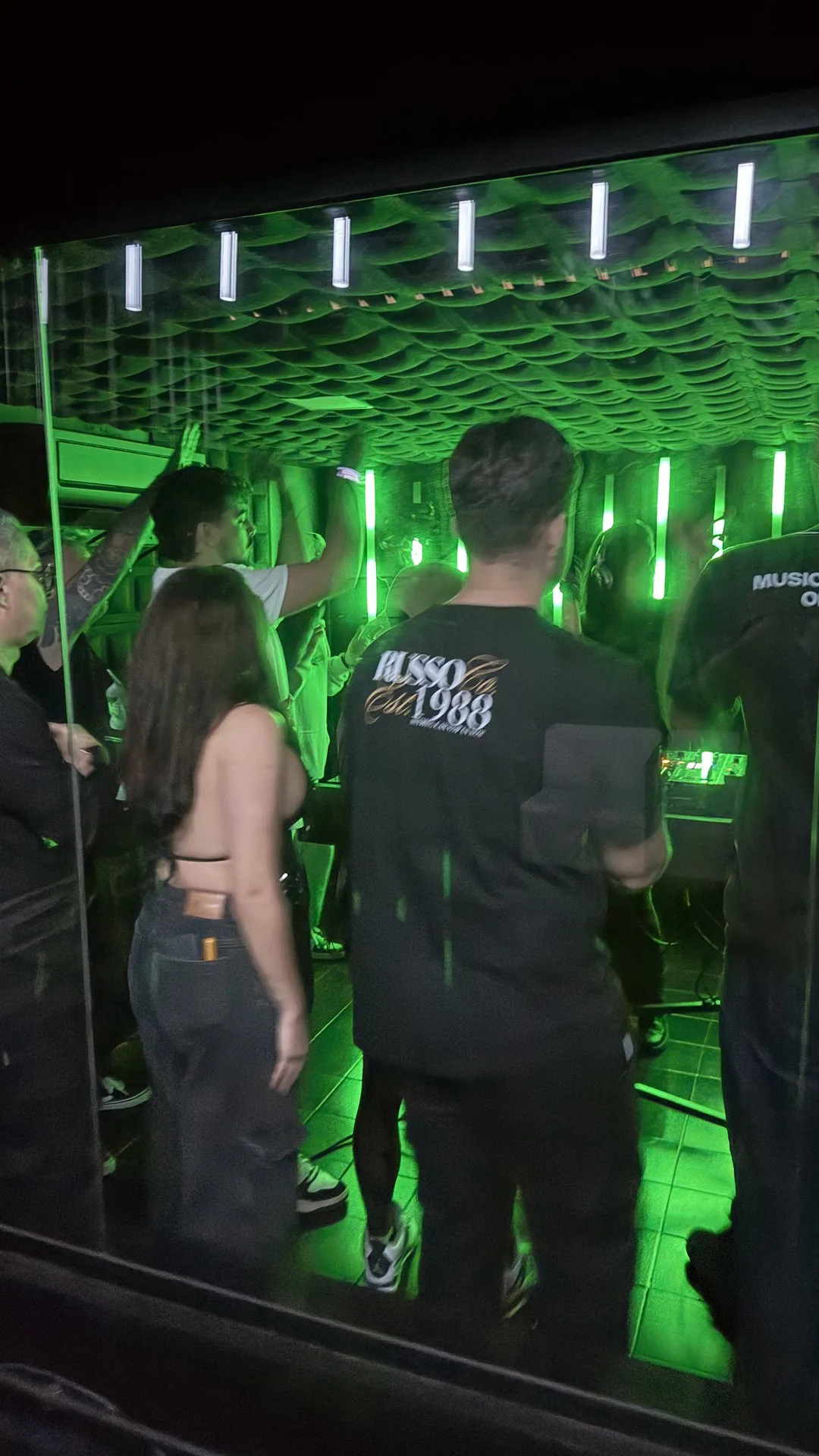 Studio 7 · DJ Ban EMC · Party setup · Pioneer DJ · LED lighting